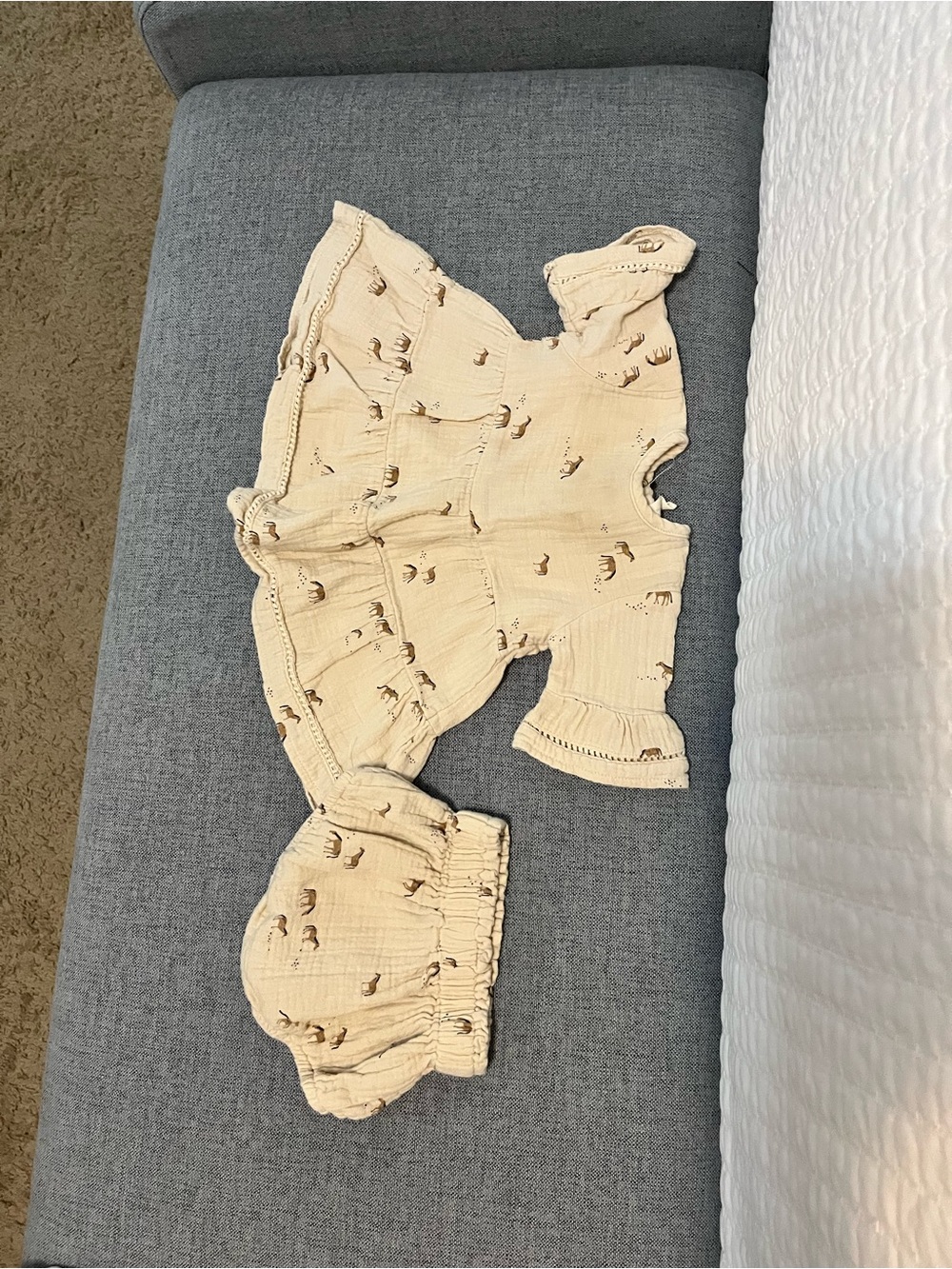 Quincy Mae Cream Ruffled horse Set with Subtle Brown Print